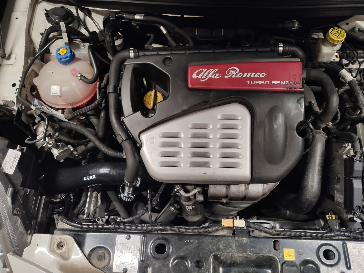 Alfa Romeo Fiat Abarth 1.4 TJet & MultiAir cold air intake kit